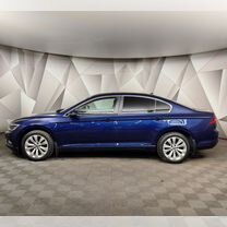 Volkswagen Passat 1.8 AMT, 2019, 117 638 км, с пробегом, цена 1 799 000 руб.