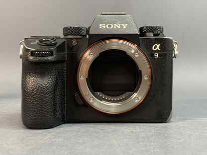 Sony Alpha ilce-9 Body 28000 кадров. Потертости