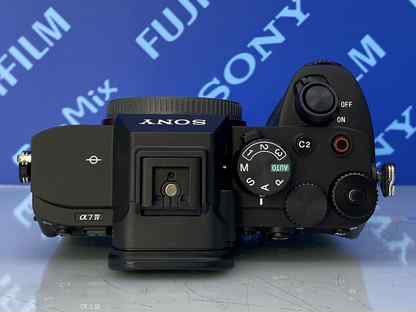Sony a7 IV (1950)